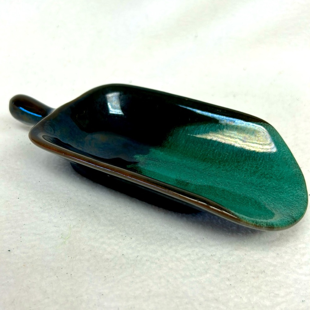 Vintage redware Evangeline Pottery drip glaze 7” scoop Canada